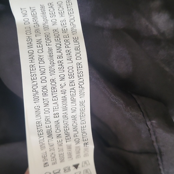 NWT Forever 21 Sequined Mini Skirt - Picture 7 of 8